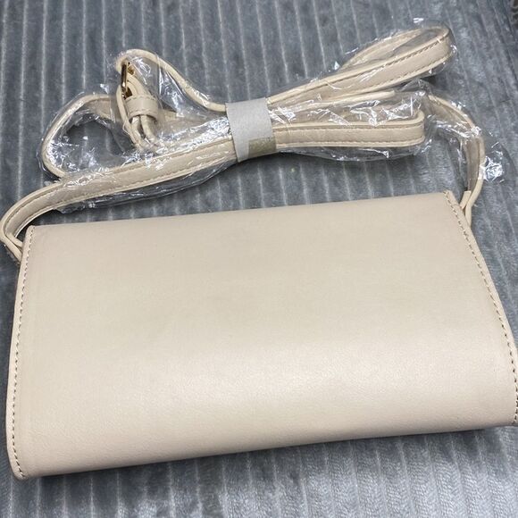 Beige Crossbody Bag - Picture 4 of 8